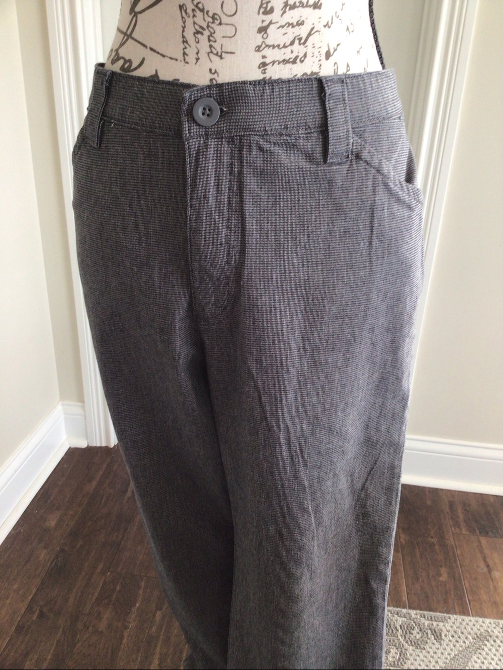 Lee Women’s Gray Stretch Comfort waistband relaxed pants Sz 10S